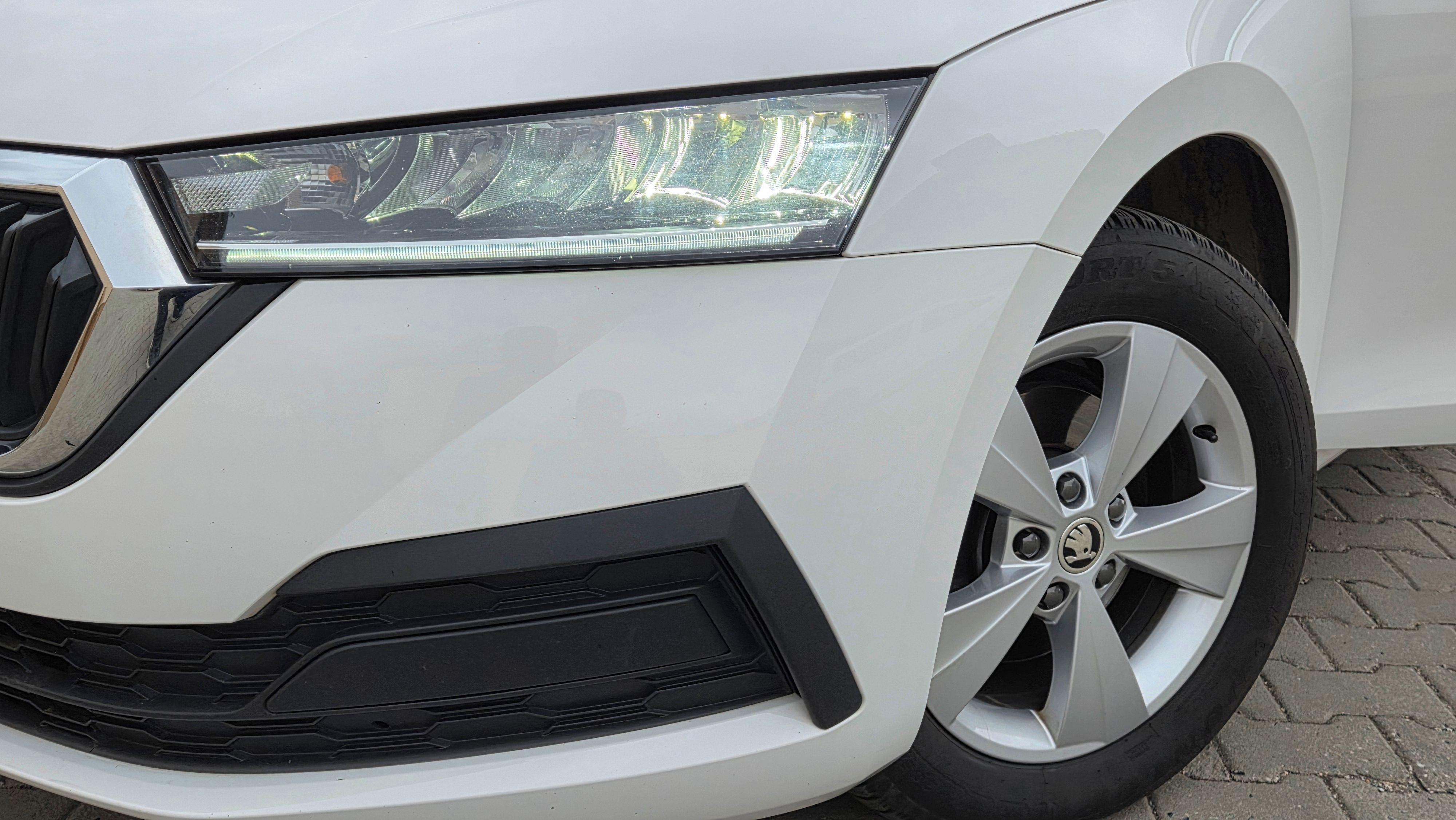 Škoda Octavia, 2,0 TDI, DPH, ČR, nehavarováno - fotka 2