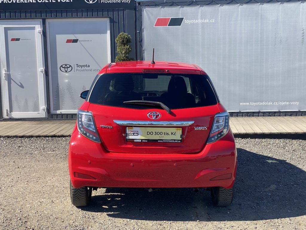 Toyota Yaris, 1.33i, ČR-1m, Active, 2x kola - fotka 5