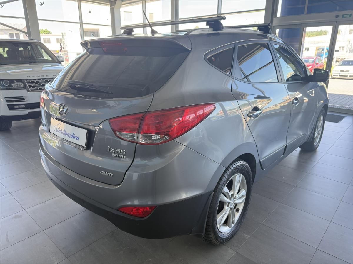 Hyundai ix35, 2,0   CRDi,SERVISKA,1.MAJ,ČR,4 - fotka 6