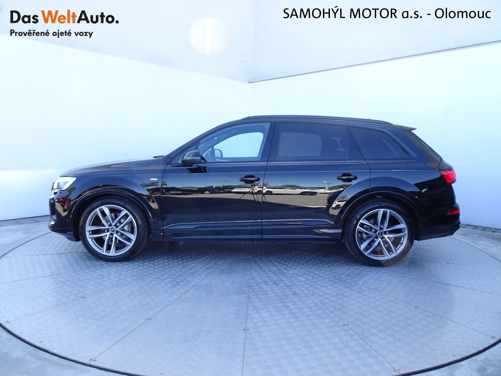 Audi Q7, 50TDI Quattro Tiptronic S-line - fotka 3