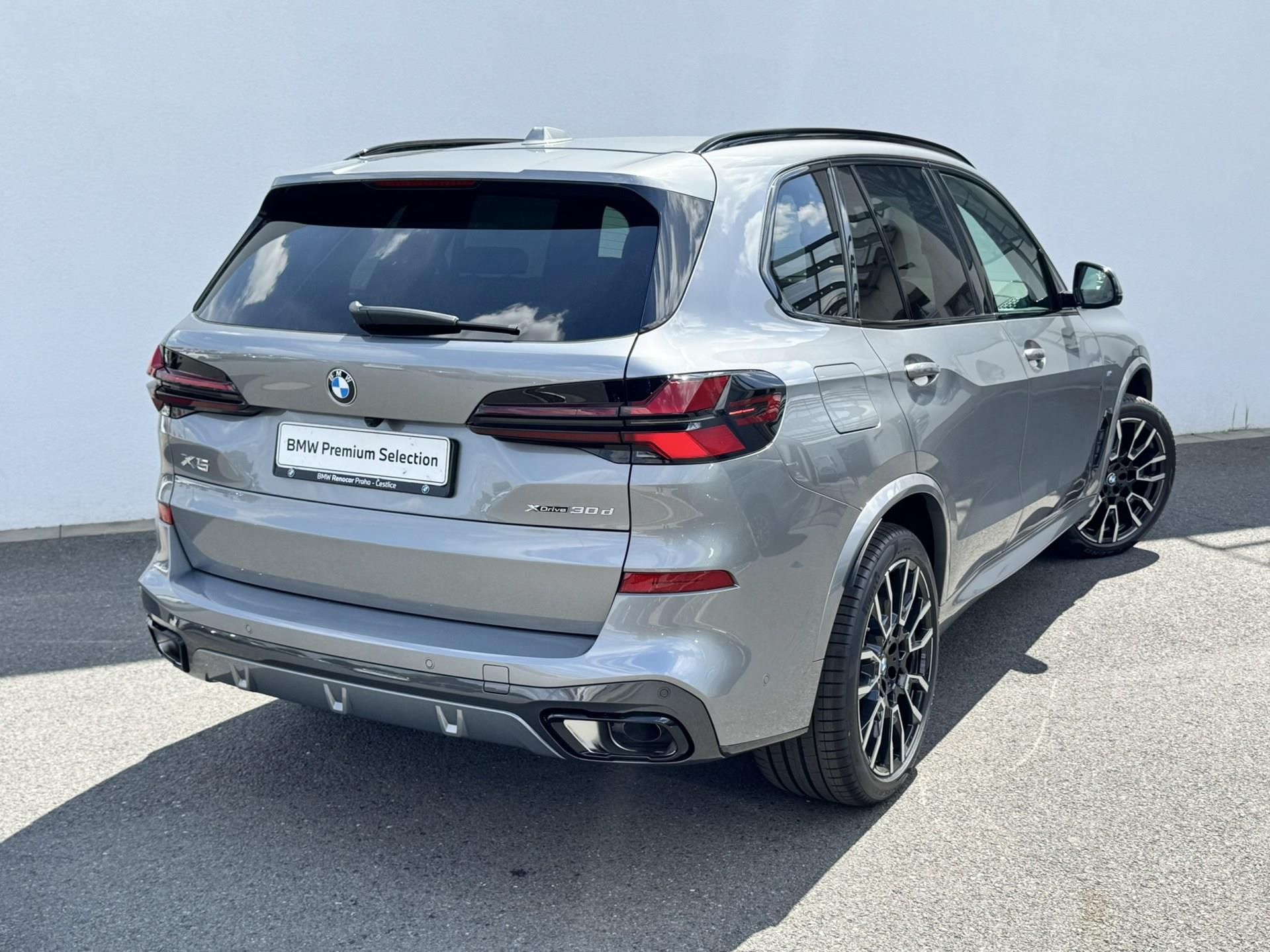 BMW X5, X5 xDrive 30d - fotka 2