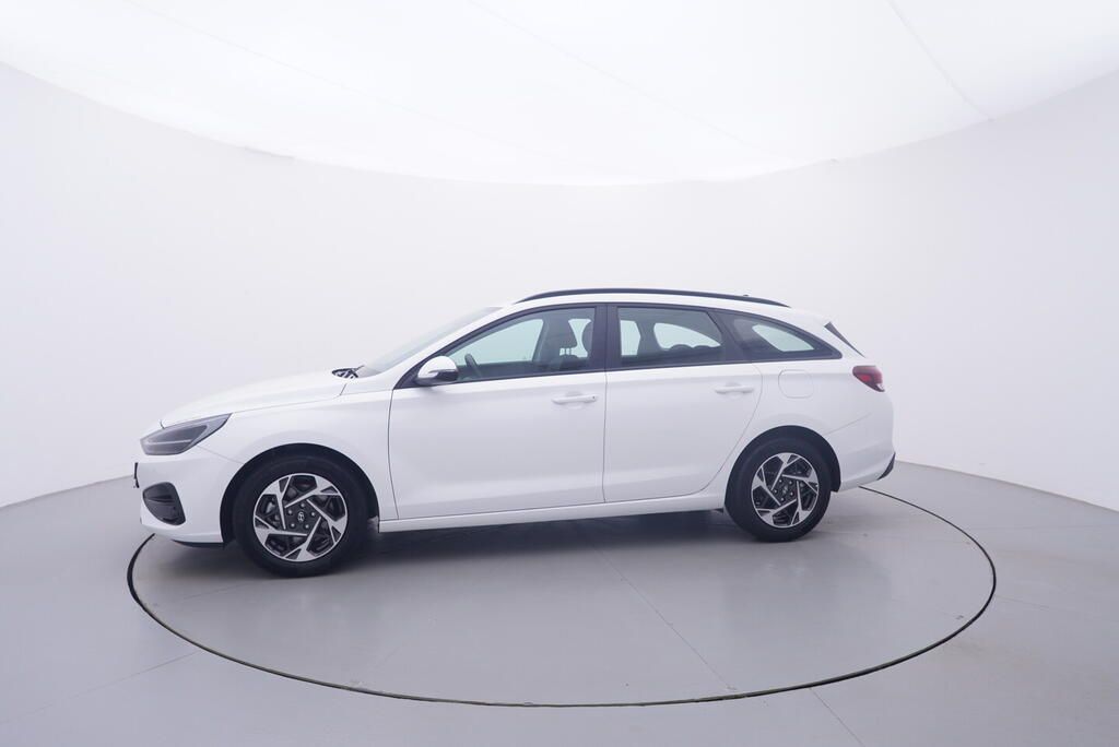 Hyundai i30, Smart 1.0 GDI 74 kW - fotka 6