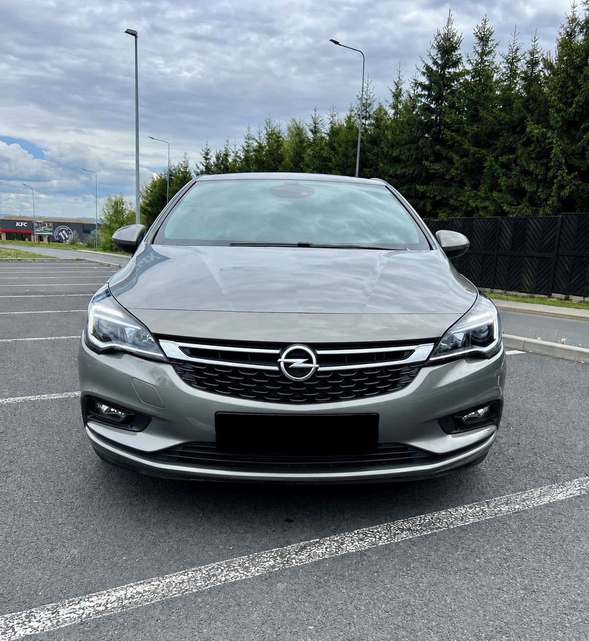 Opel Astra, Opel Astra ST INNOVATION 1.4