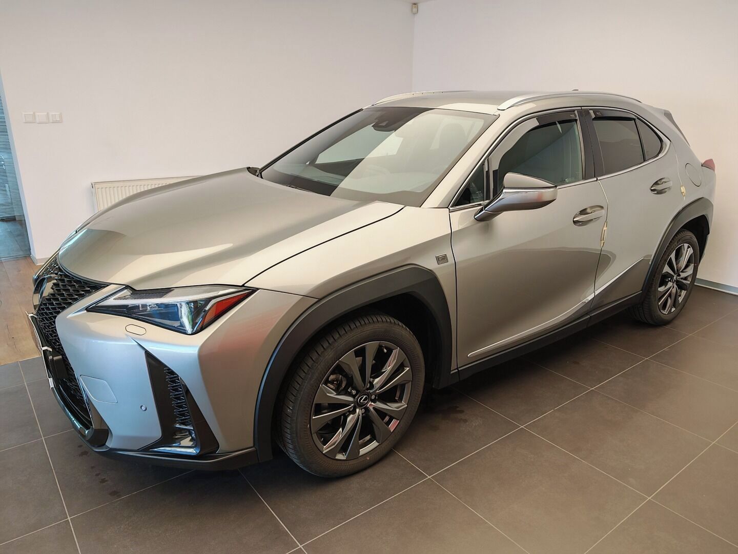 Lexus UX 250h, 250h 2WD F Sport Design