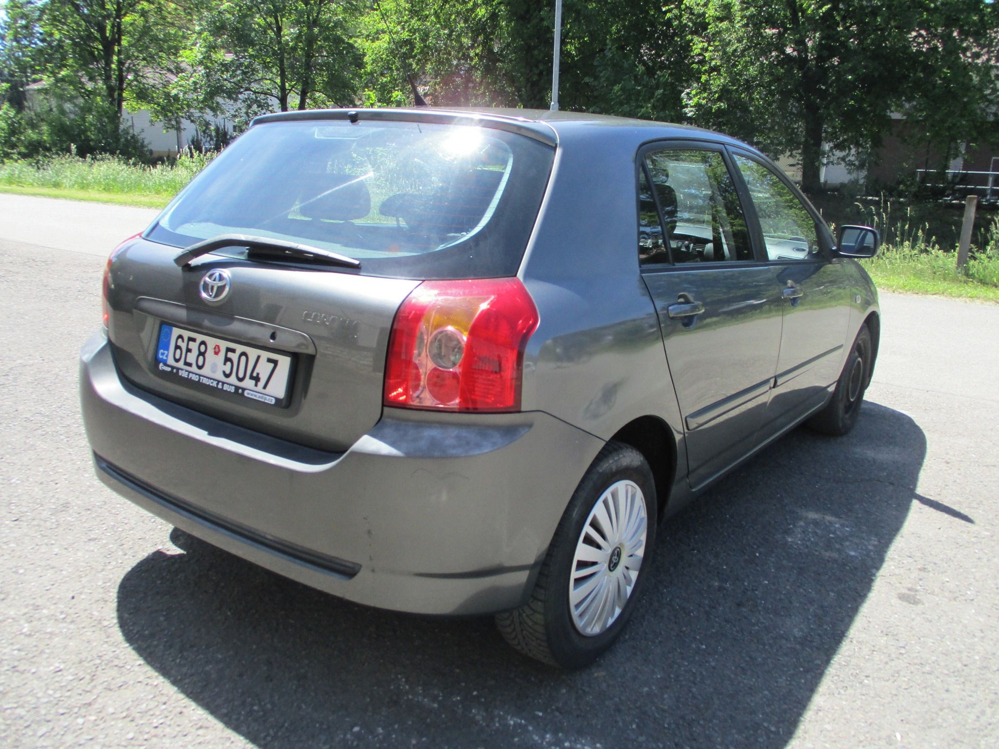 Toyota Corolla, 2.0 D - Servisováno - fotka 5