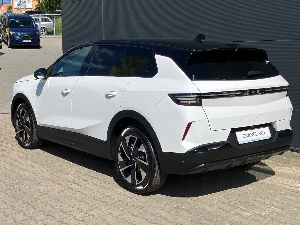 Opel Grandland, ULTIMATE Hybrid 1.2 Tubro - fotka 4
