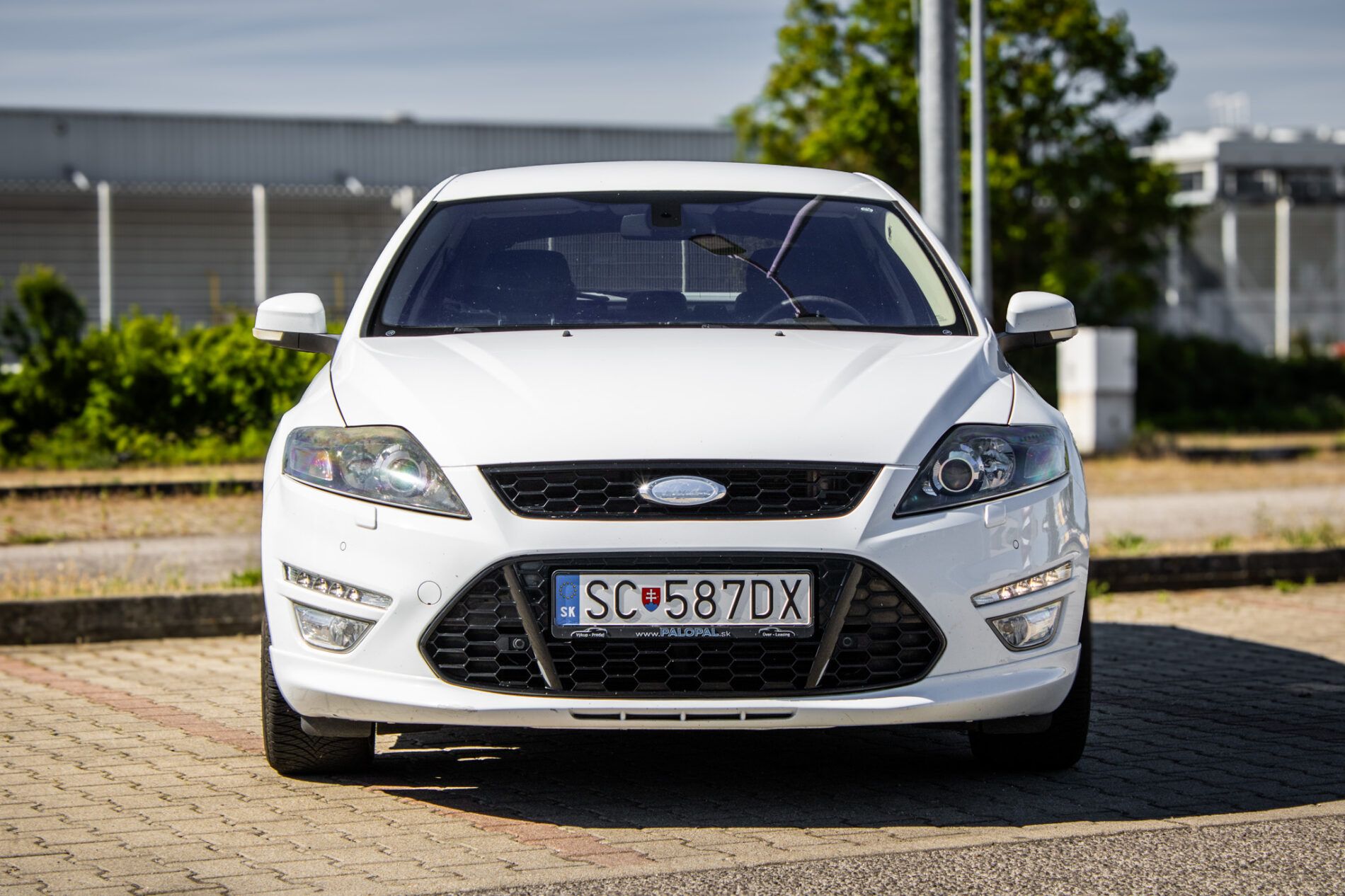 Ford Mondeo - fotka 2