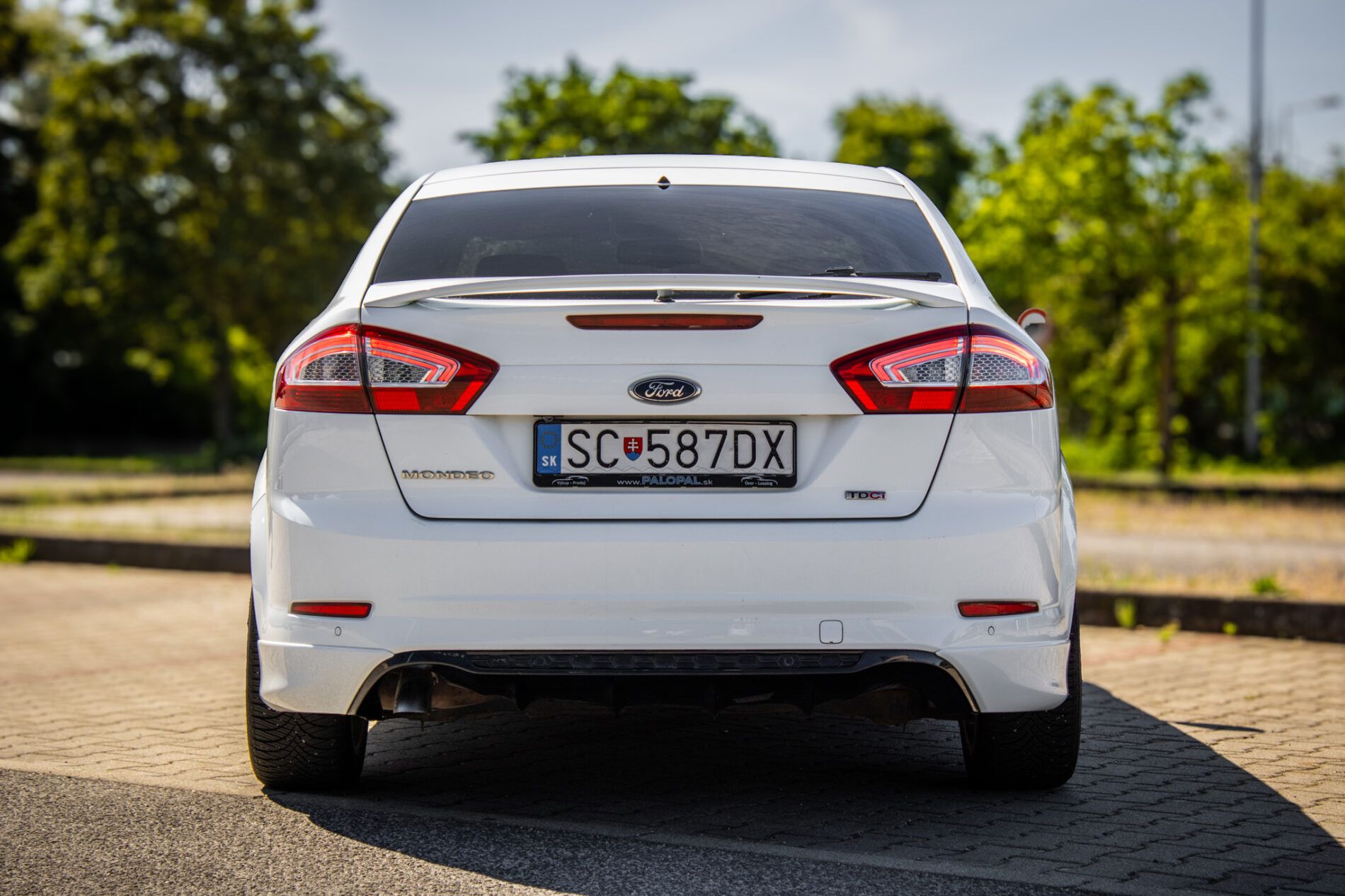 Ford Mondeo - fotka 6