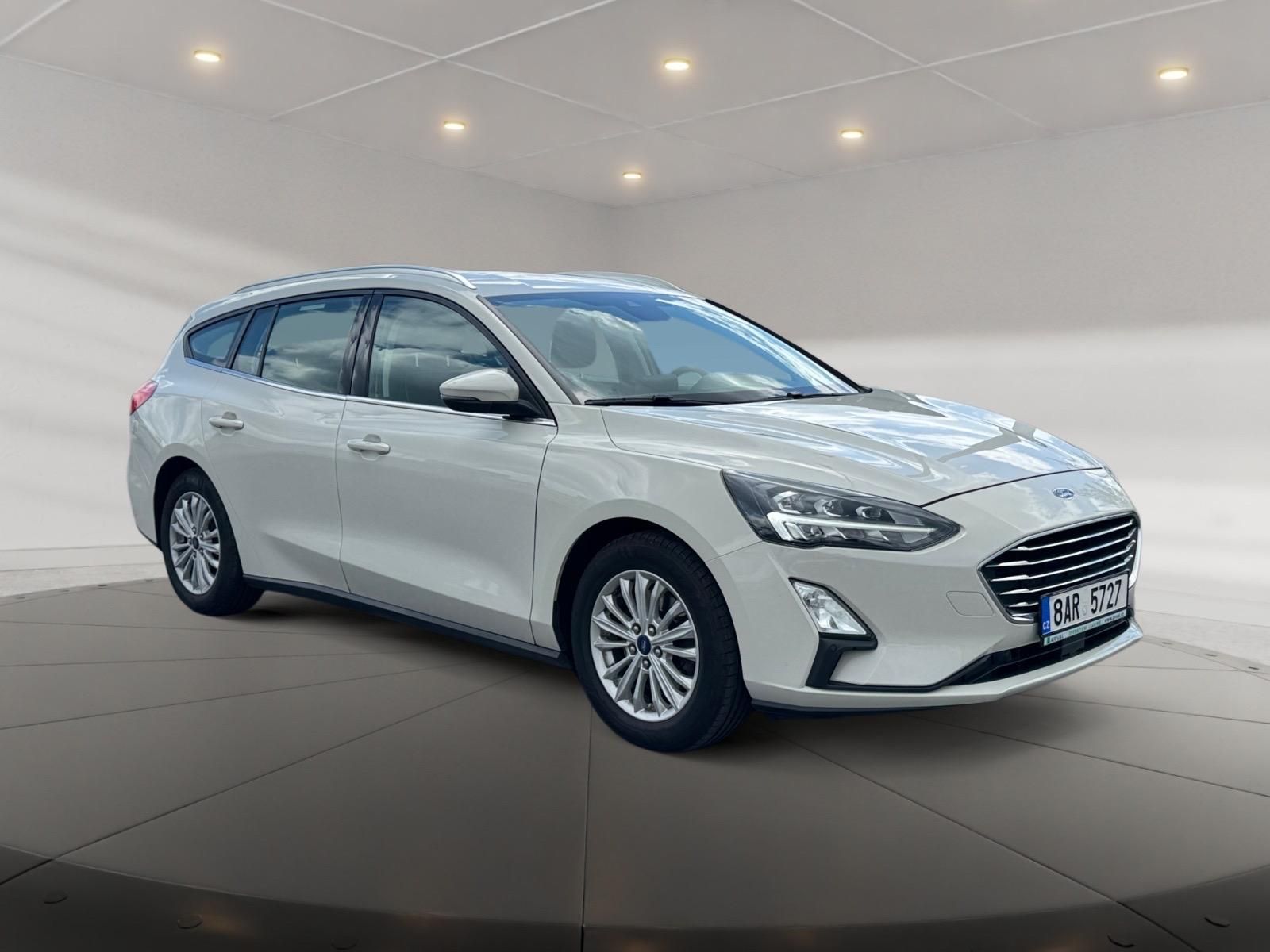 Ford Focus, TITANIUM 1.5EBL 88kW CZ DPH - fotka 3