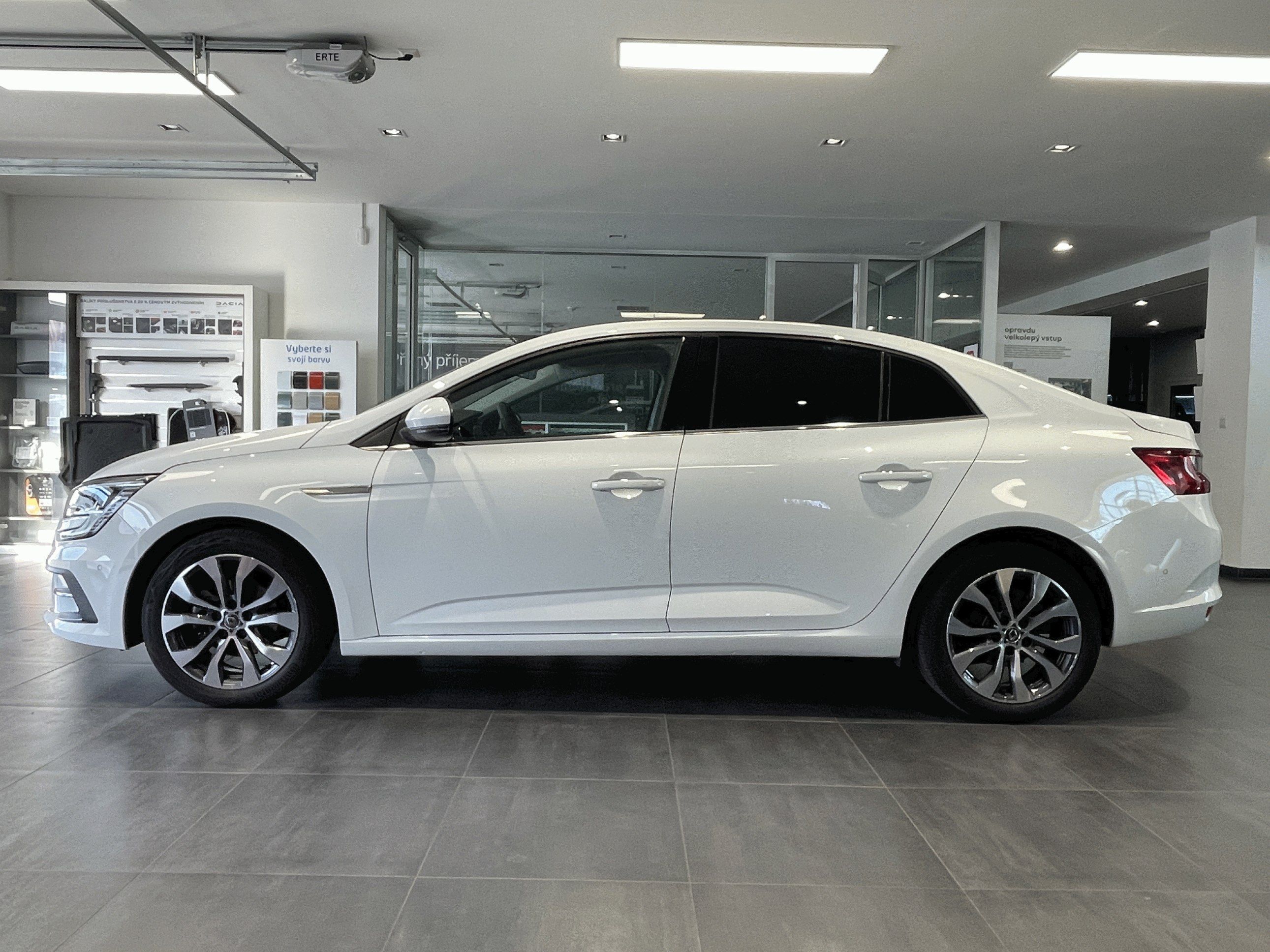 Renault Mégane, GrandCoupé INTENS 1,3TCe 140k - fotka 2