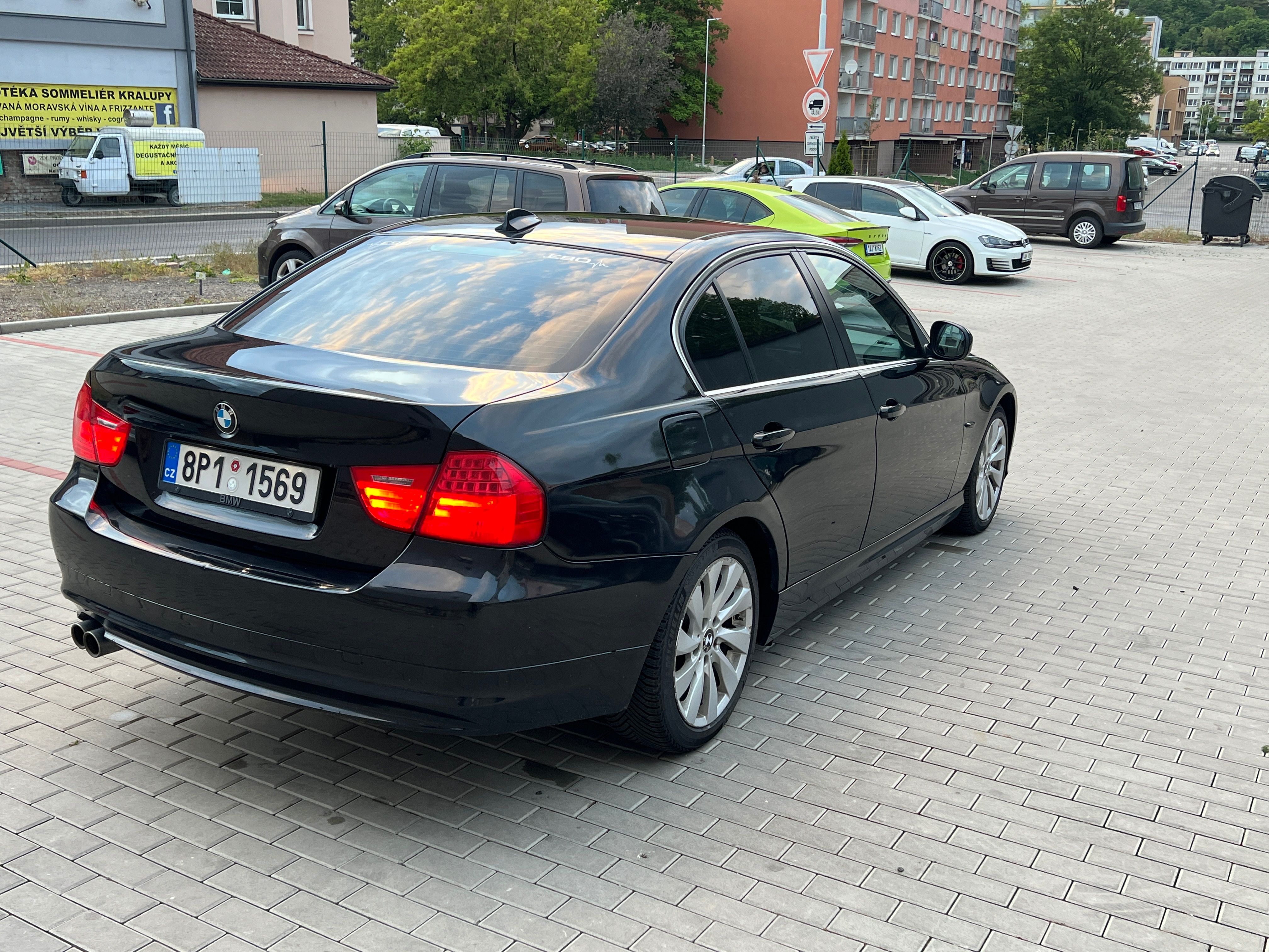 BMW Řada 3, BMW E90 330d - fotka 6