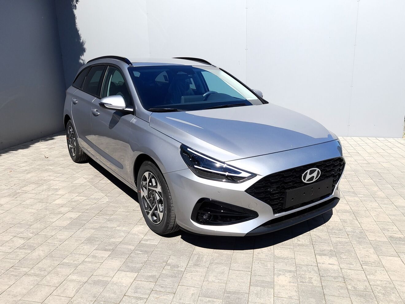 Hyundai i30, 26 WG 1,0 T-GDI MT GO CZECH - fotka 2