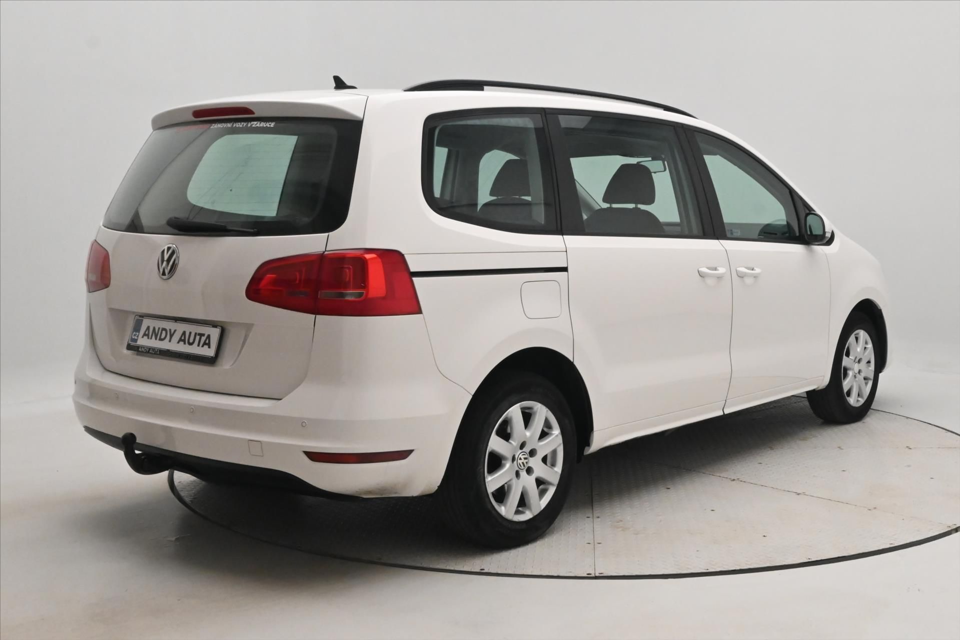 Volkswagen Sharan, 2,0 TDI 103kW Manuál Panorama - fotka 5