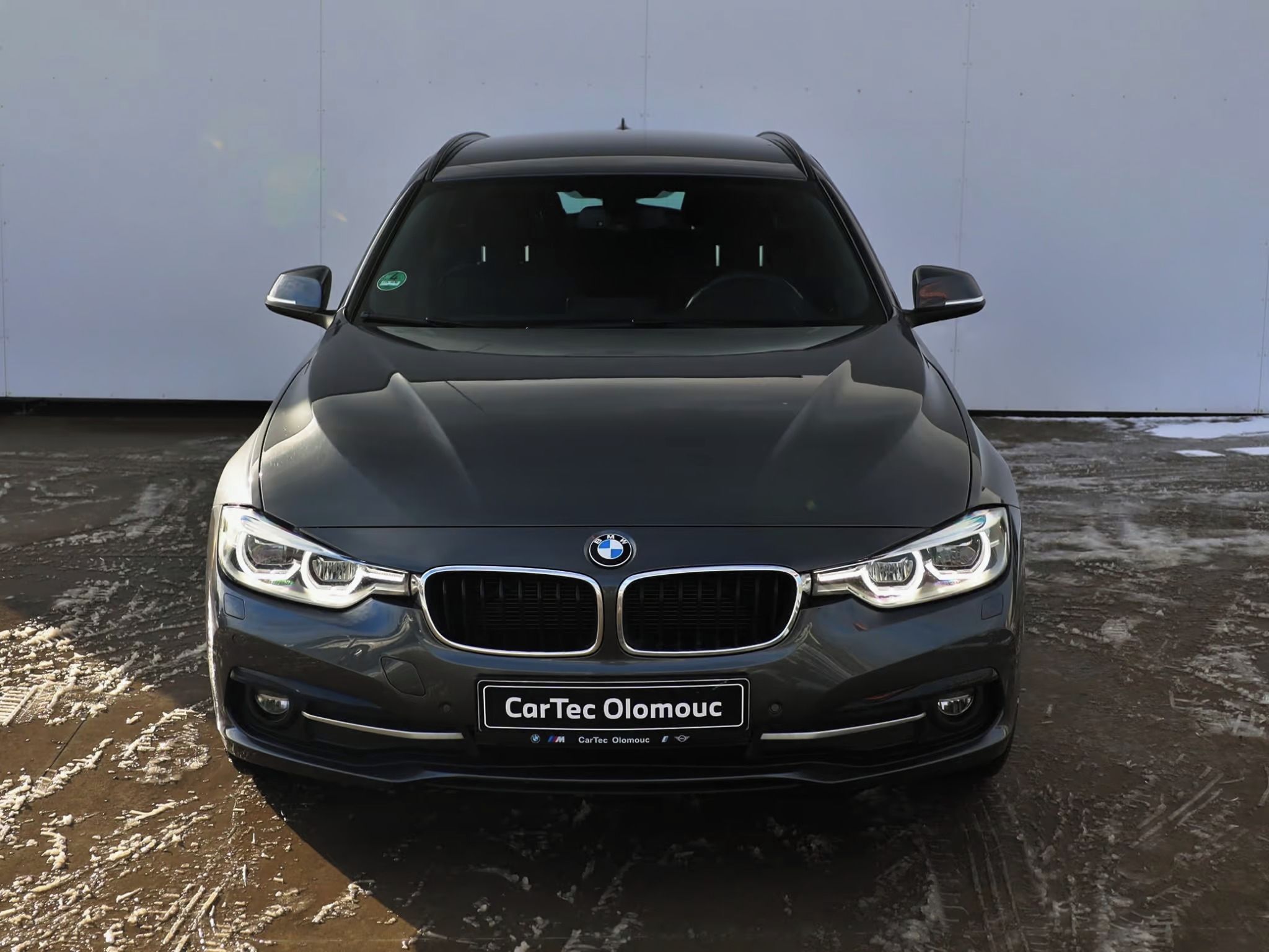 BMW Řada 3, BMW 320d xDrive Touring Sport - fotka 3