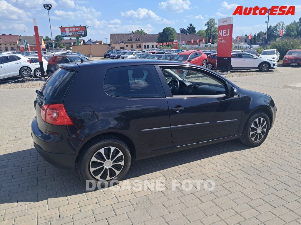 Volkswagen Golf, 1.4 - fotka 2