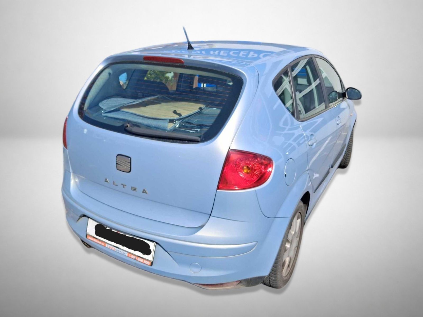 Seat Altea, 1.6, po STK, Automatická klima - fotka 2