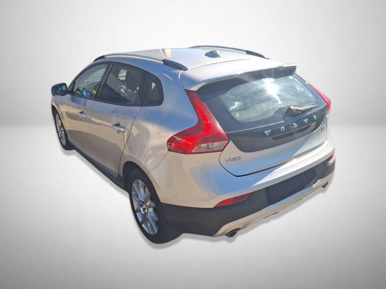 Volvo V40, 2.0 D3, Automat, Serv.kniha - fotka 2