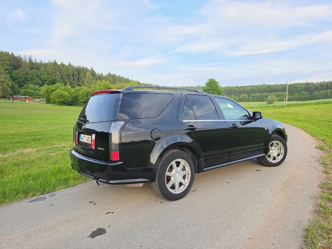 Cadillac SRX, BENZIN3,6L, 190KW, JEN167865KM - fotka 4