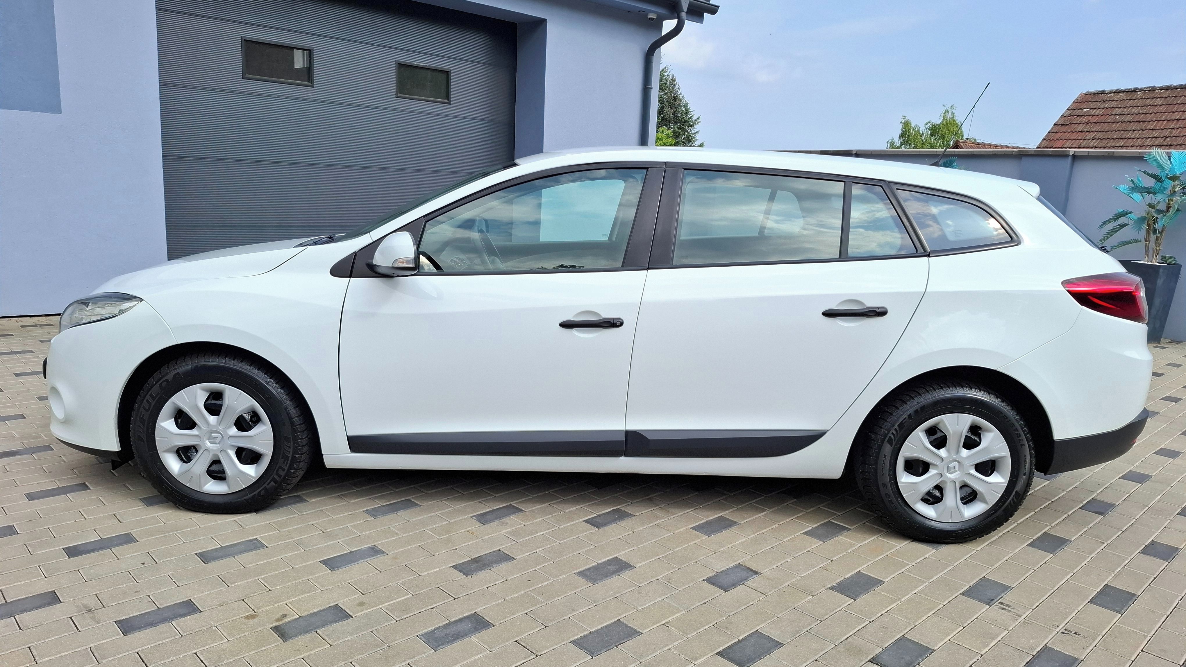 Renault Mégane, III 1,5 DCI - 66kw. ZACHOVALÝ - fotka 2
