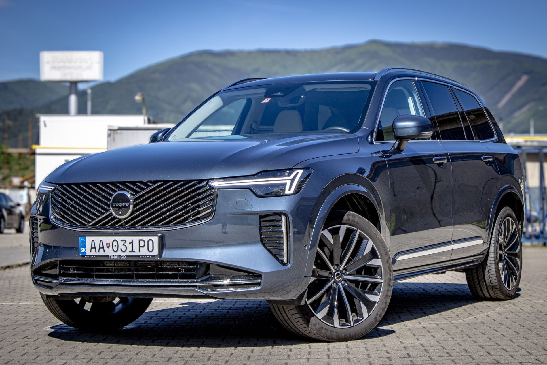 Volvo XC90