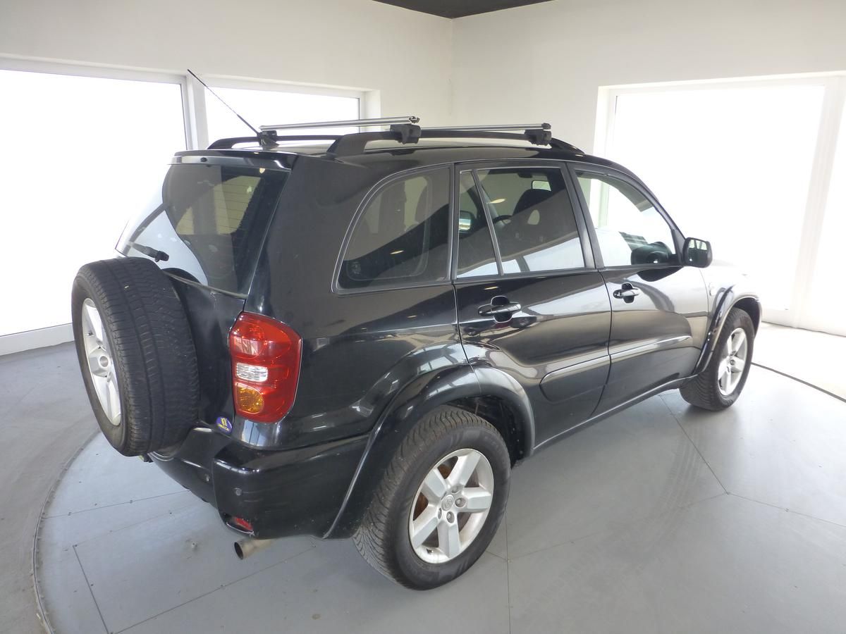 Toyota Rav4, 2,0D*DIGI**ALU**PARK.S***4X4 - fotka 6