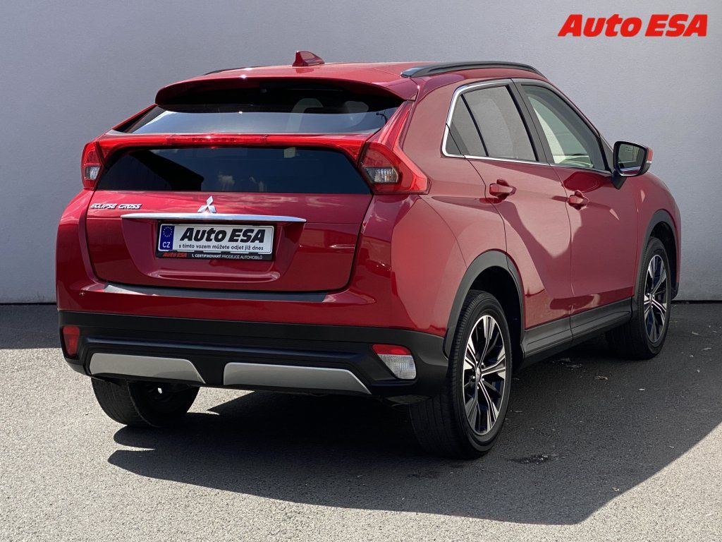 Mitsubishi Eclipse Cross, 1.5T-MiVEC,AT,kamera,+ALU - fotka 4