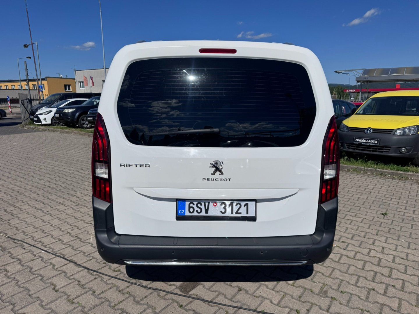 Peugeot Rifter, L2 1,5 HDI 75 KW 7 MÍST LONG - fotka 6