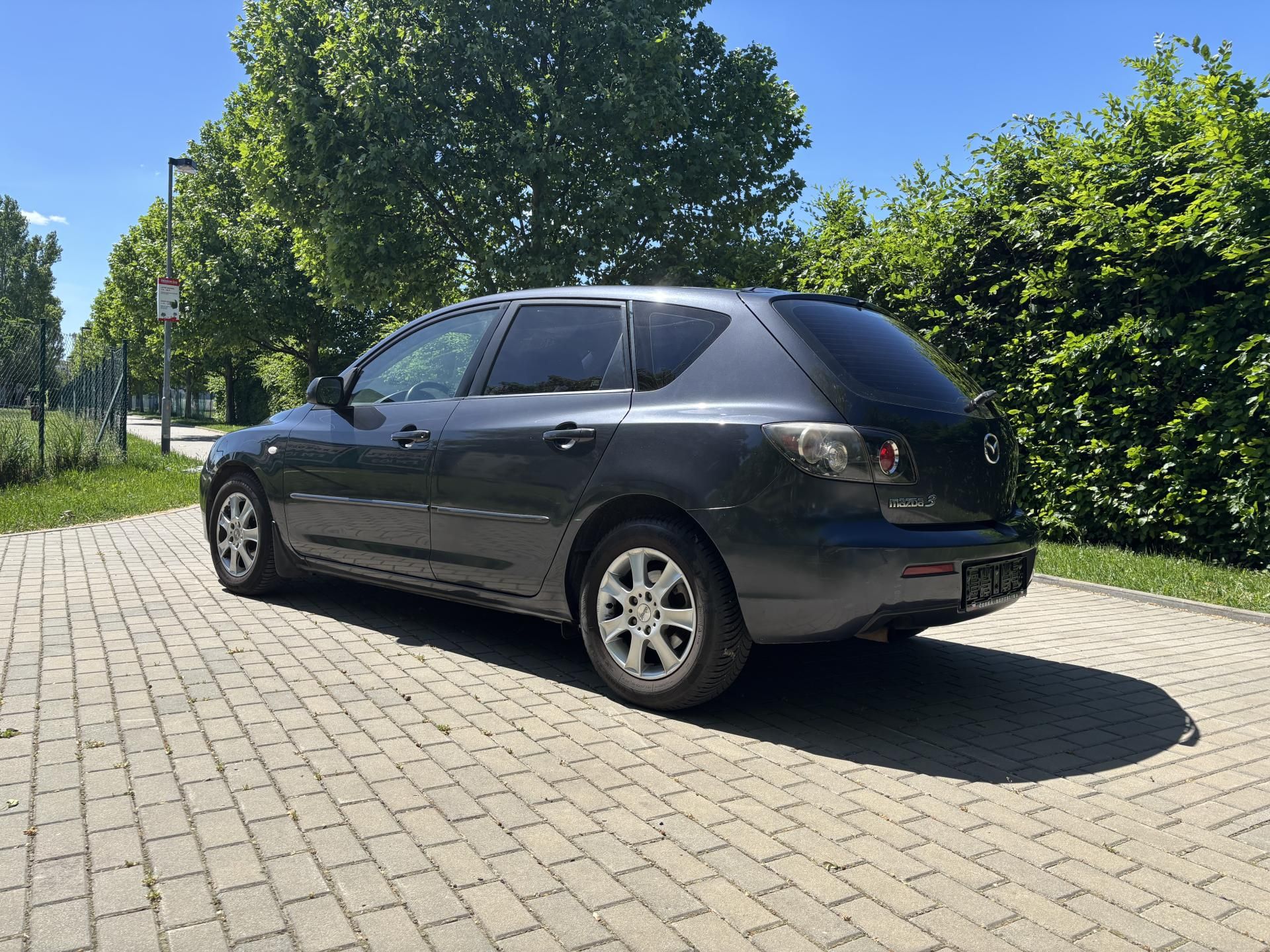 Mazda 3, 1.6 Sport Active - fotka 6