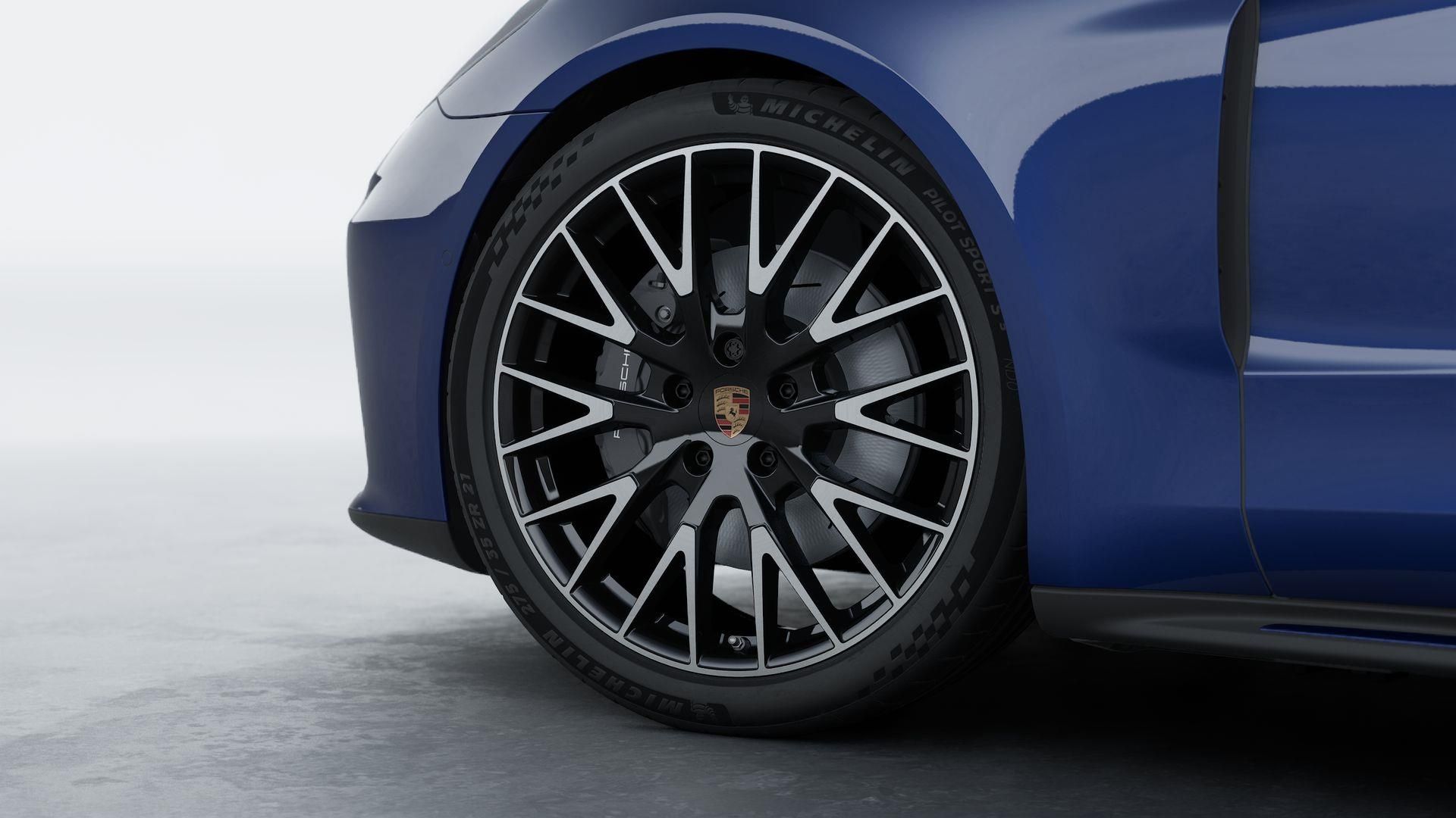 Porsche Panamera, 4 - fotka 2
