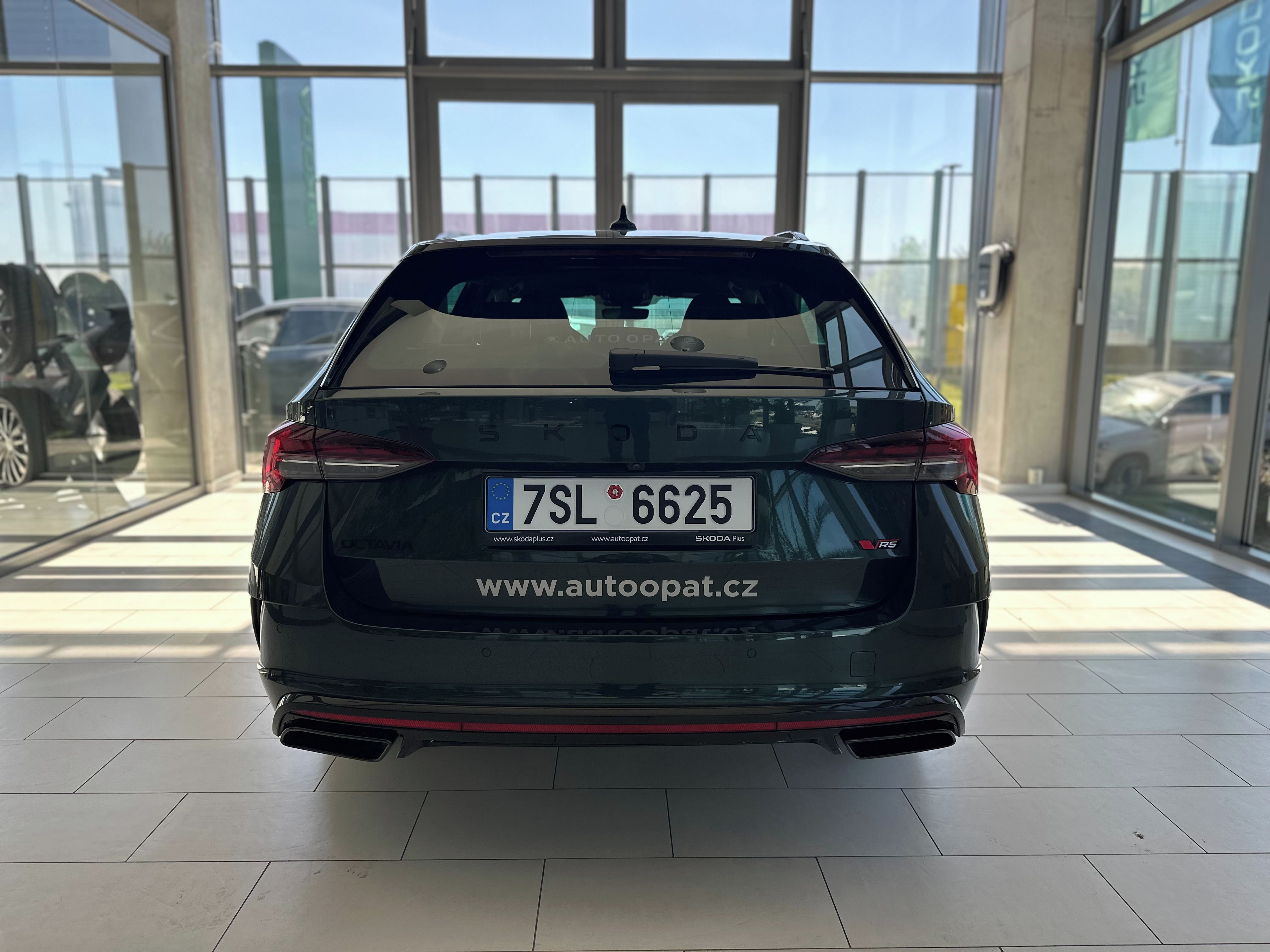 Škoda Octavia, RS 2,0 TSI 195 kW - fotka 6