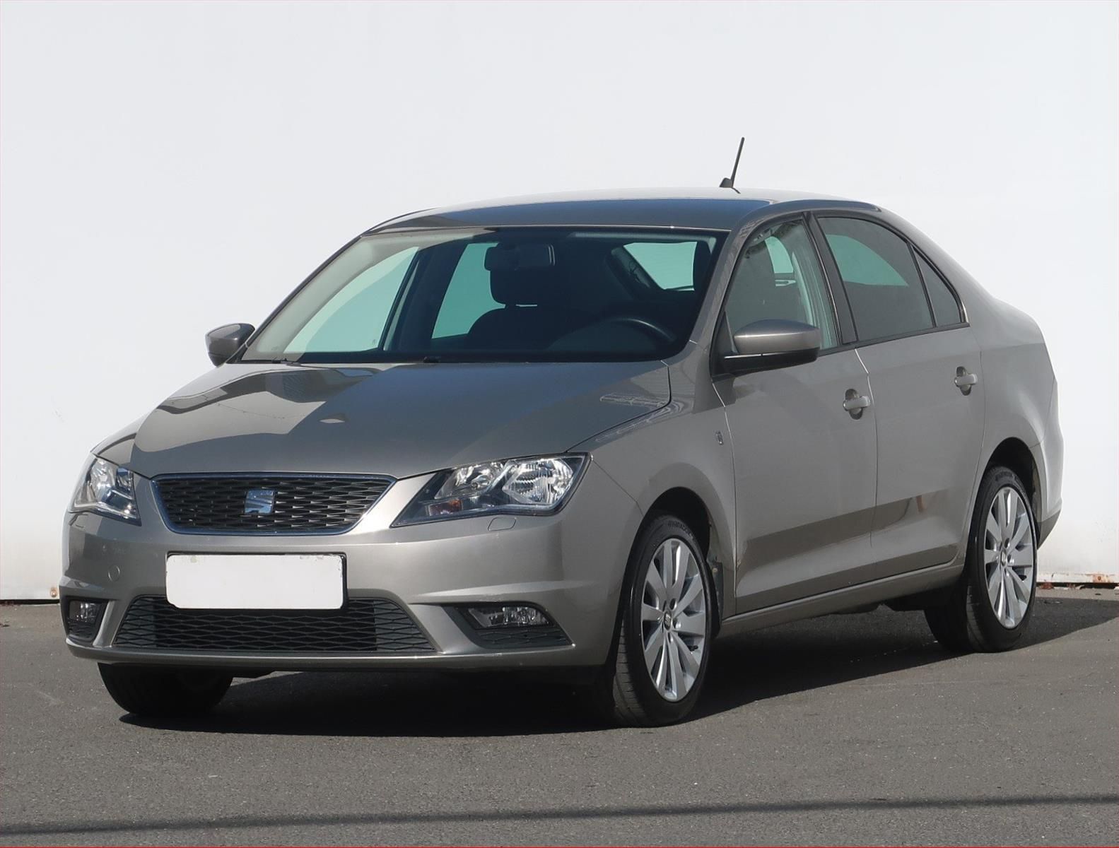 Seat Toledo, 1.2 TSI, Navi - fotka 2