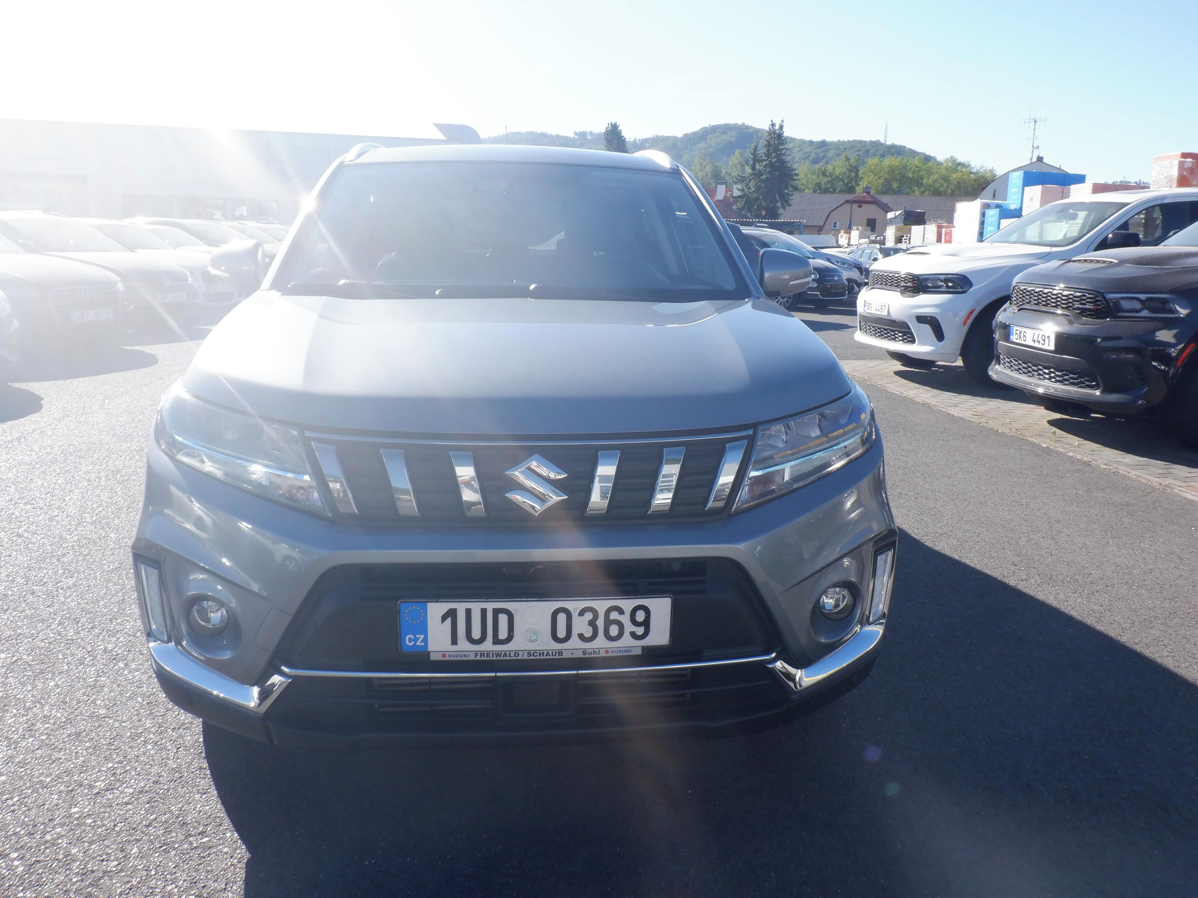 Suzuki Vitara, 1.4 BoosterJet Hybrid,ČR - fotka 2