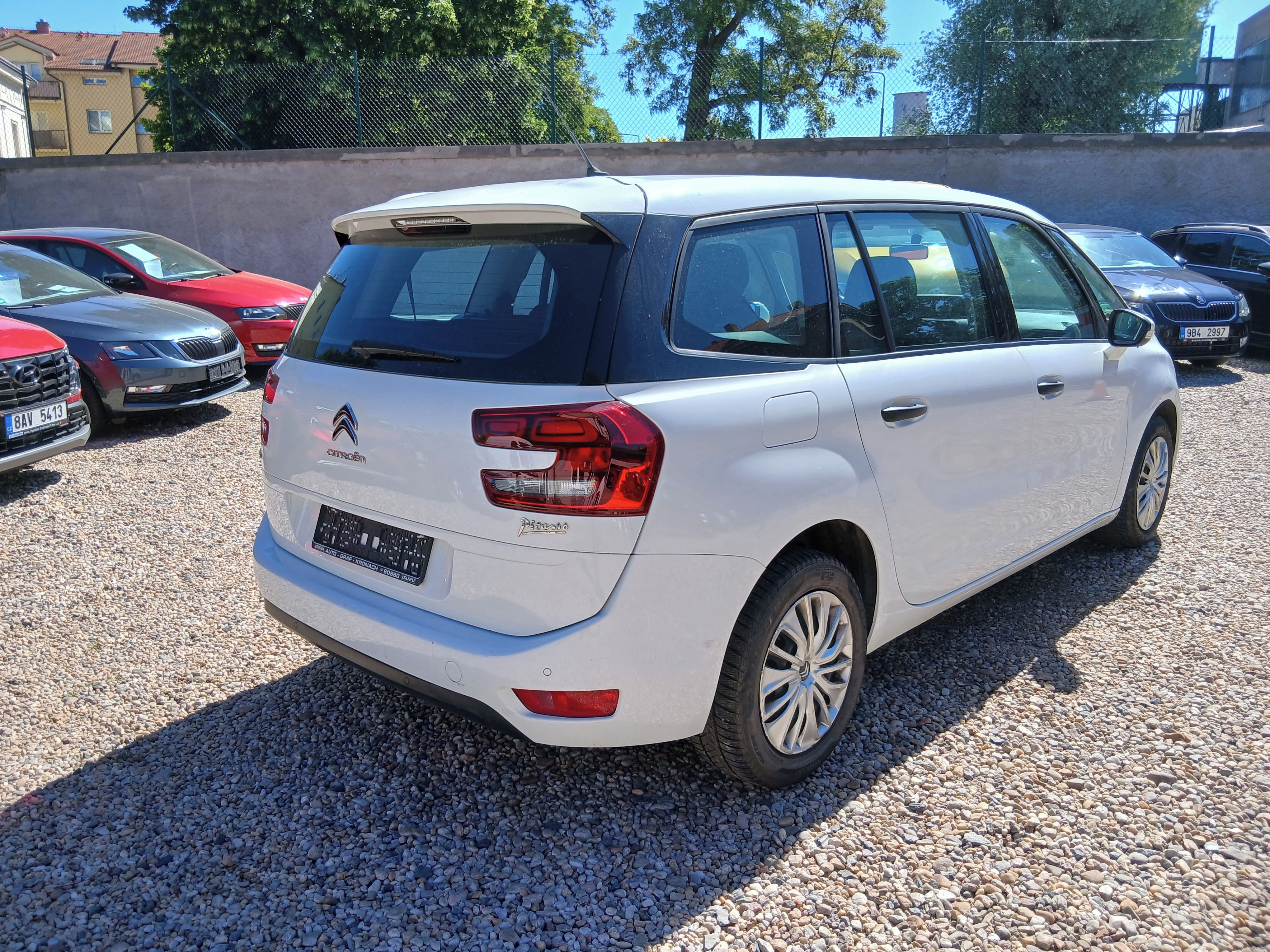 Citroën Grand C4 Picasso, 1.2i 96KW 7Míst, S.Kniha 1xMaj - fotka 5