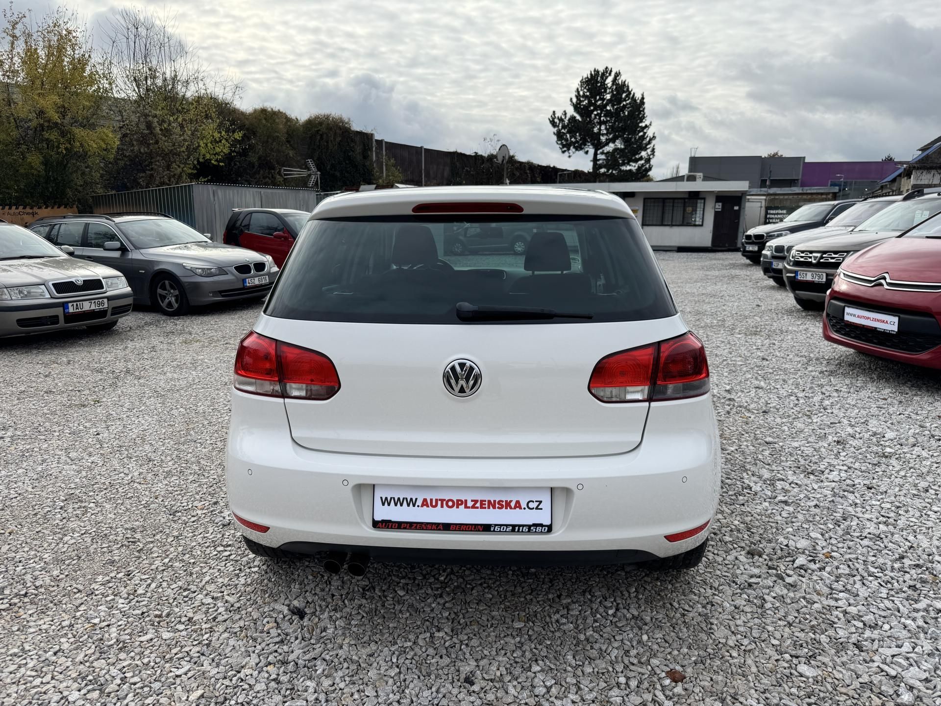 Volkswagen Golf, 1.4TSi,SERVISKA,PĚKNÉ - fotka 6