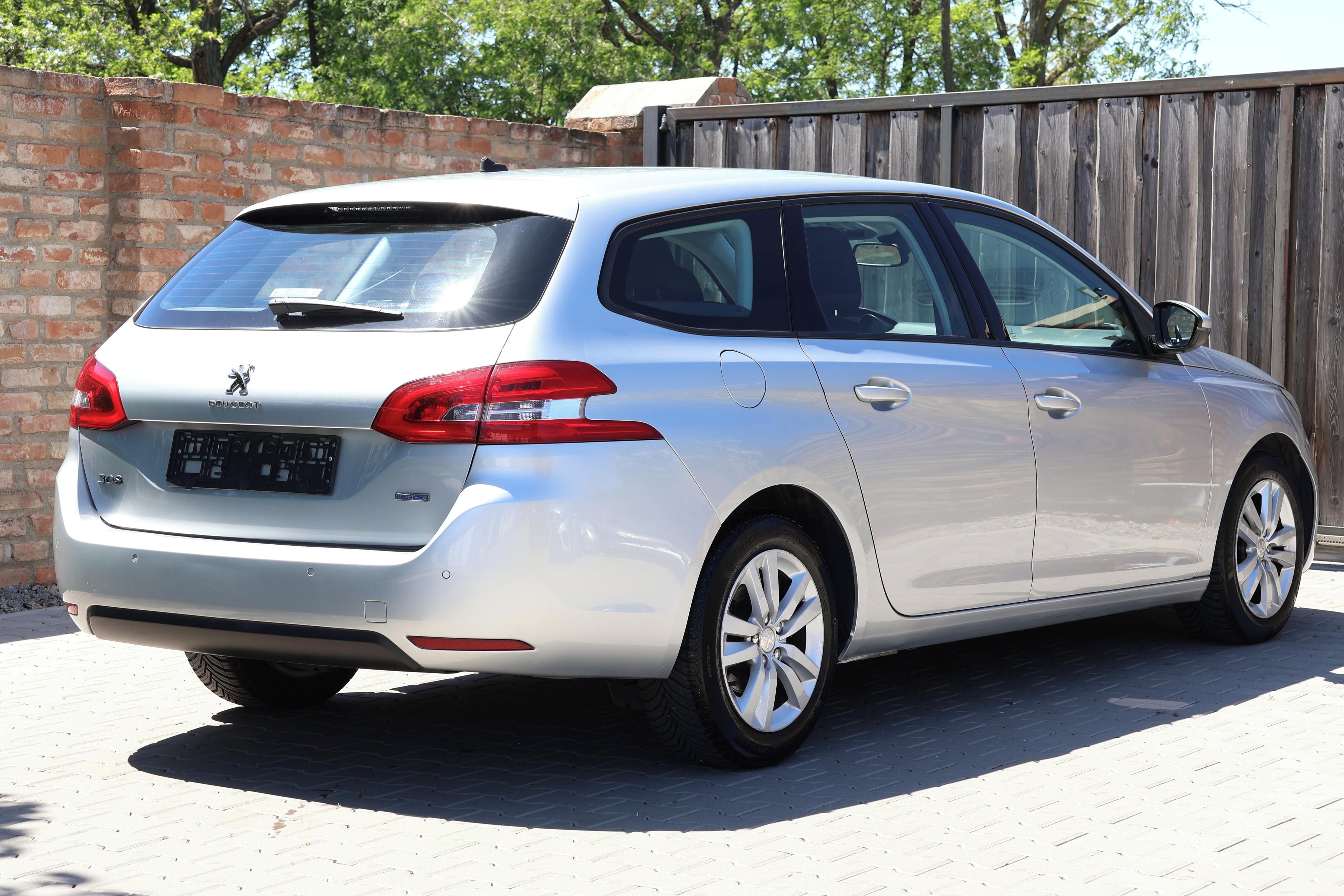 Peugeot 308, 1.6HDI 88kW LED NAVI P. SERVIS - fotka 5