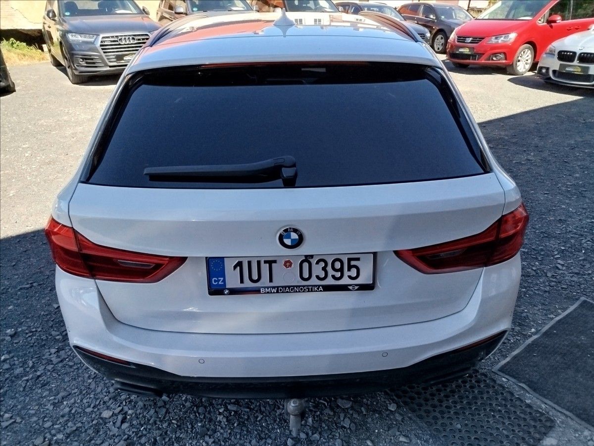 BMW Řada 5, 2,0 D 140 kW, M-packet - fotka 5