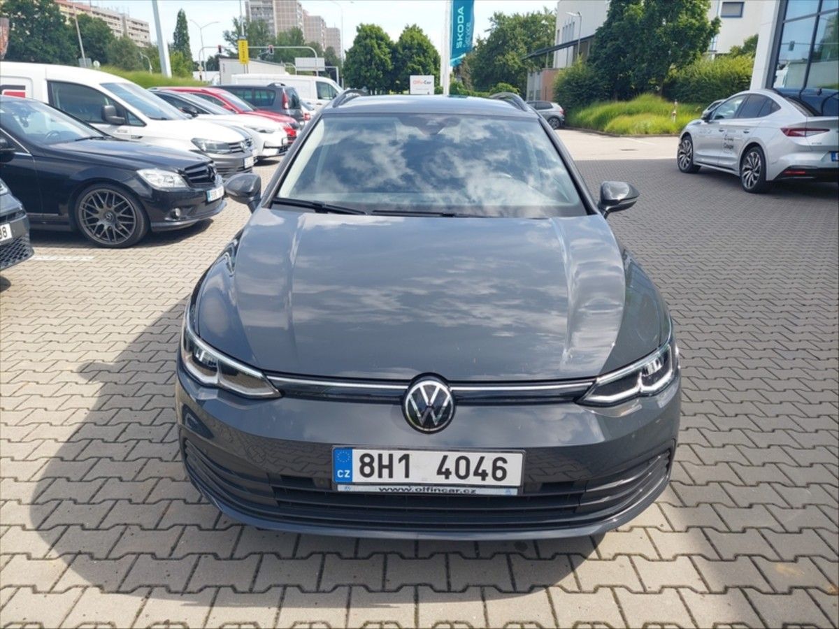 Volkswagen Golf Variant, 1,5 TSi Life 96kW - fotka 4