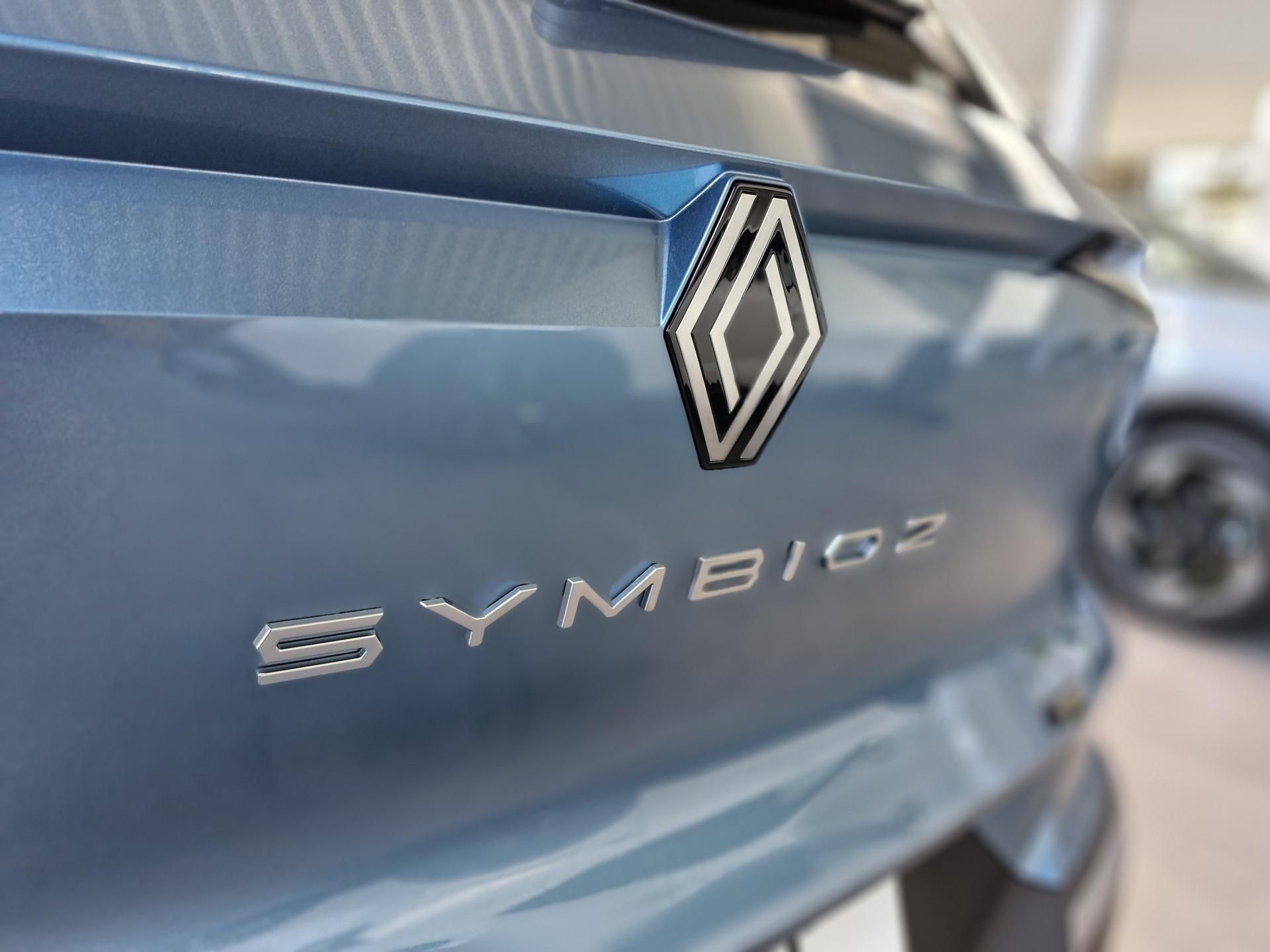 Renault Symbioz, techno E-Tech full hybrid 145 - fotka 6