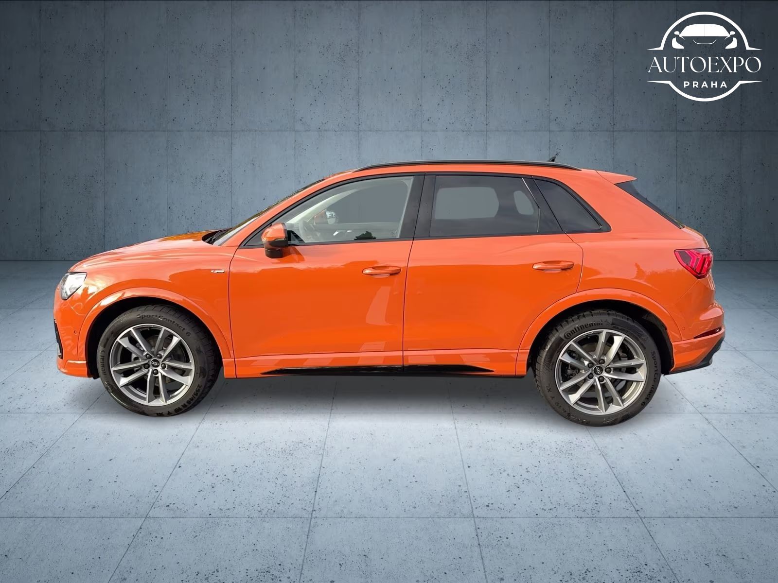 Audi Q3, SUV S line 35 TFSI - fotka 2