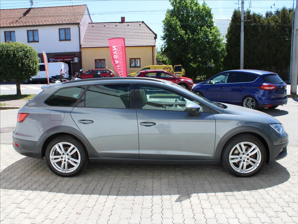 Seat Leon, 2,0 TDI X-PERIENCE 4x4 TOP! - fotka 3