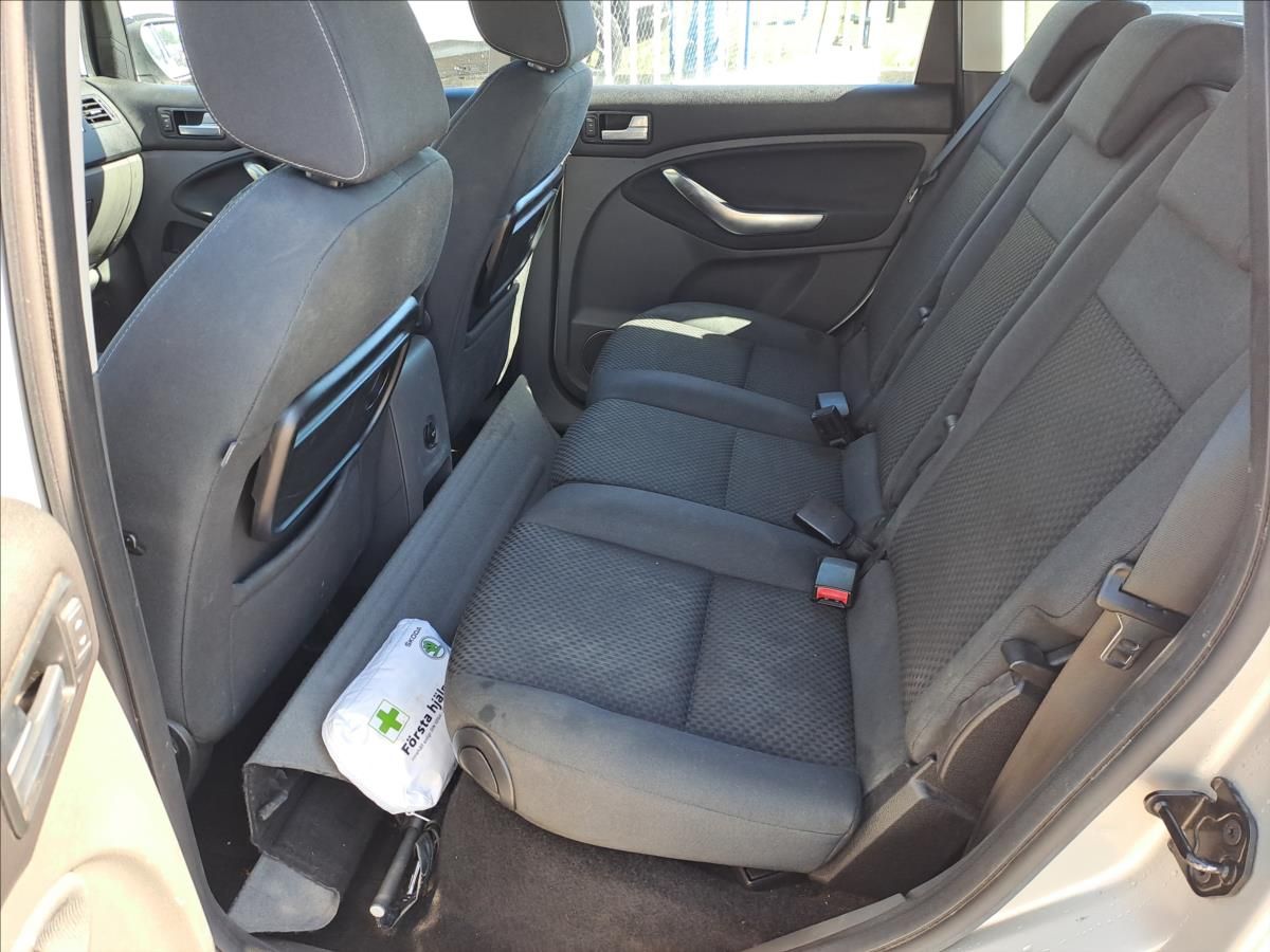 Ford C-MAX, 1,6 TDCI TRITANIUM - fotka 6