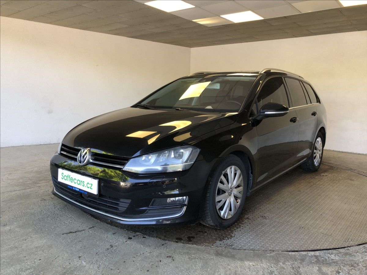 Volkswagen Golf, 2,0 TDI DSG - fotka 3