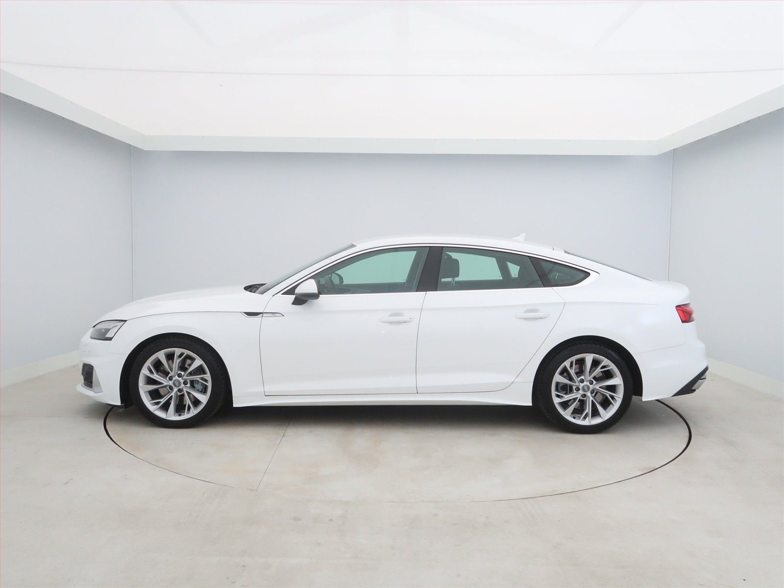 Audi A5, 45 TFSI, 4X4, Automat - fotka 3