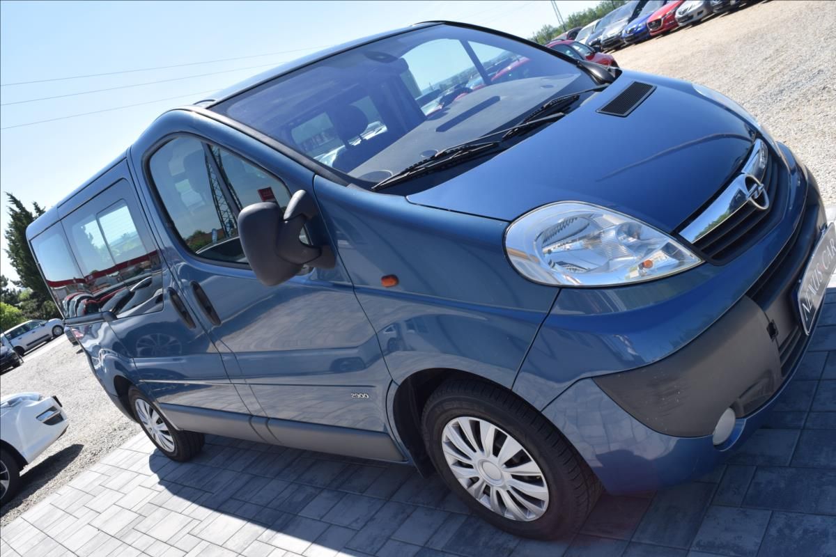 Opel Vivaro, 2,0 dCi 84KW TAŽNÉ 9MÍST - fotka 4