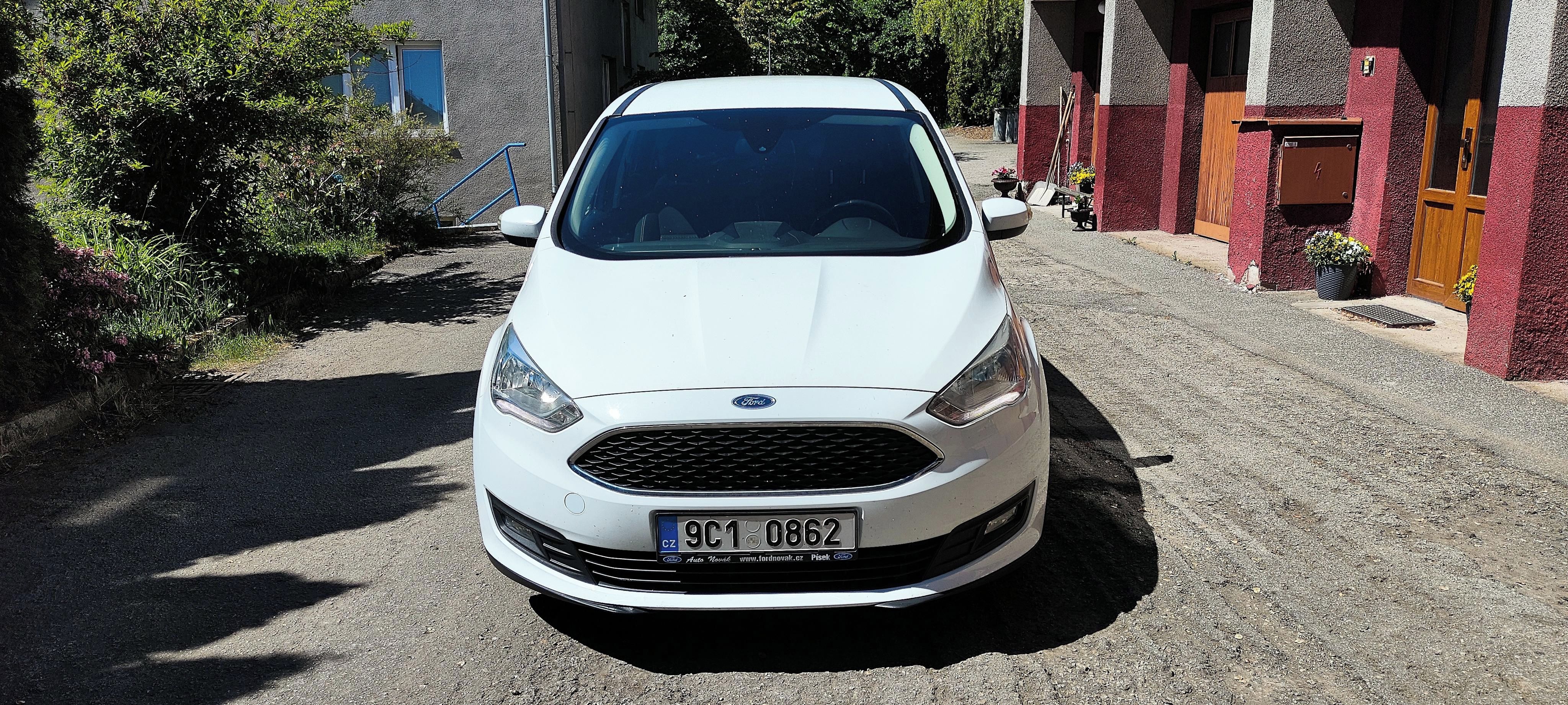 Ford Grand C-MAX, Ford Grand C-MAX Titanium - fotka 3