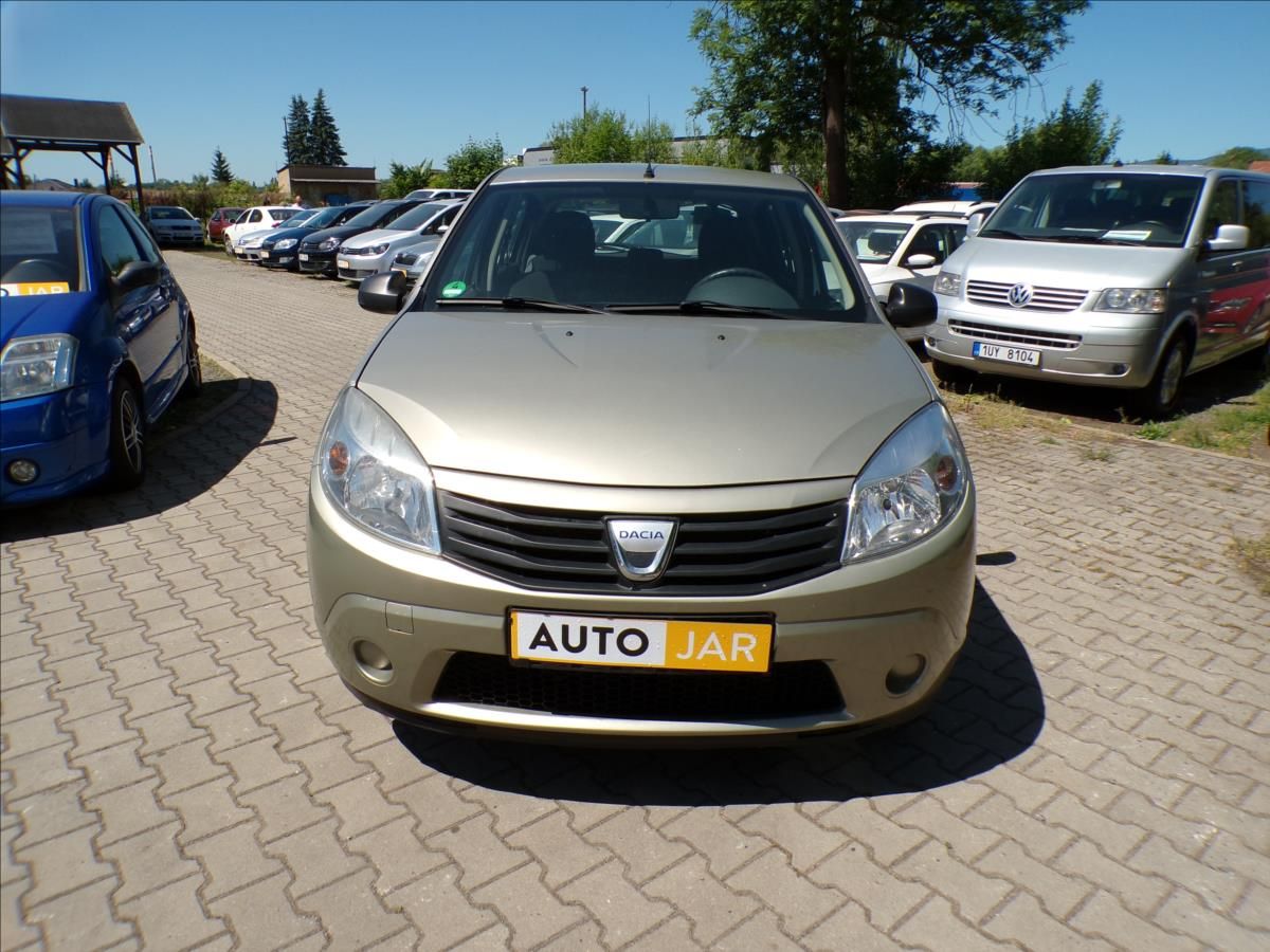 Dacia Sandero, 1,2 16V  KLIMA,1.MAJITEL - fotka 3