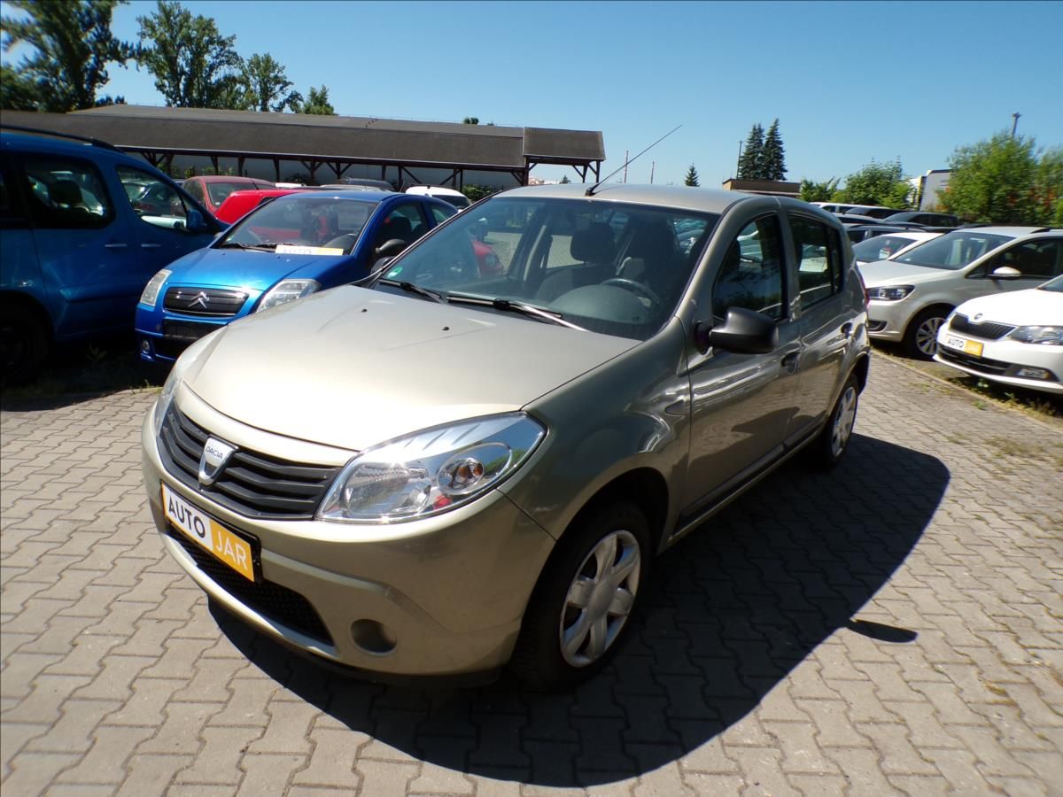 Dacia Sandero, 1,2 16V  KLIMA,1.MAJITEL - fotka 2