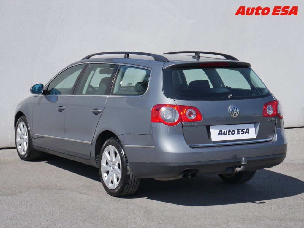 Volkswagen Passat, 2.0 TDi,DIGI AC,STK 5/28 - fotka 6