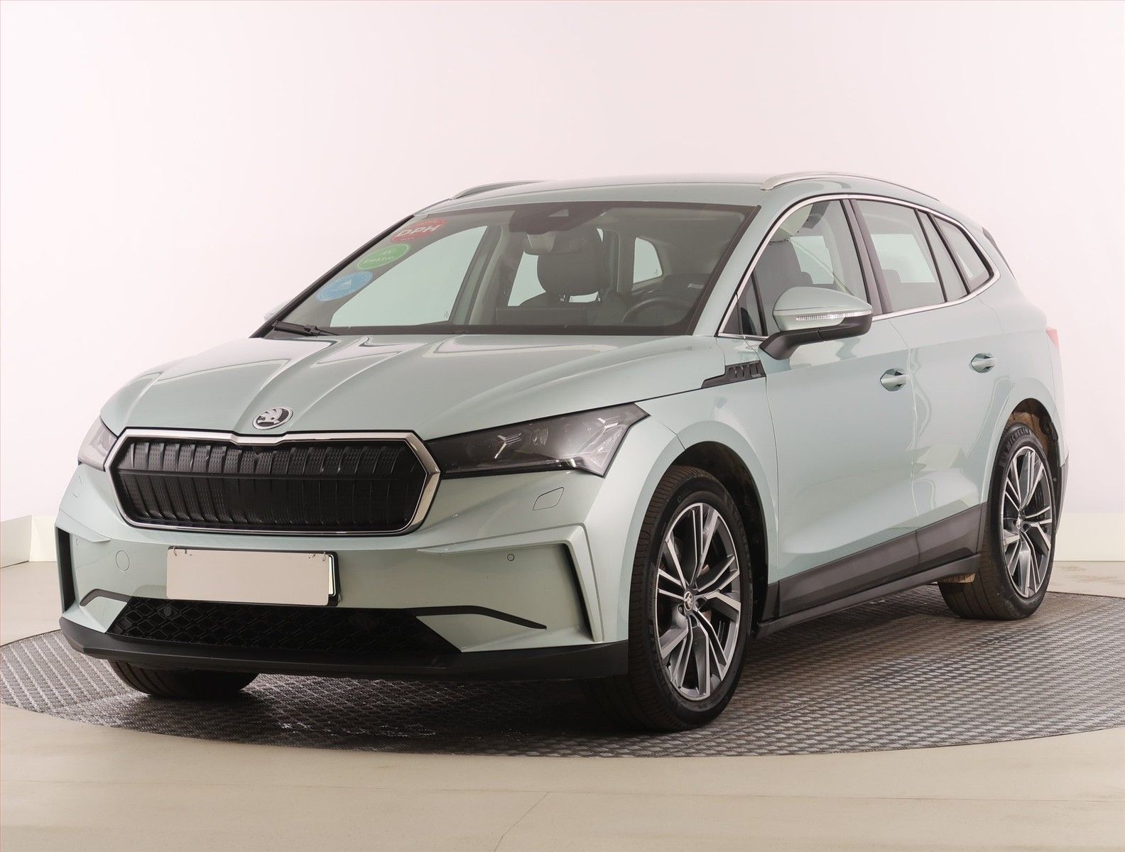 Škoda Enyaq iV, iV 80x (82 kWh), SoH 90% - fotka 2
