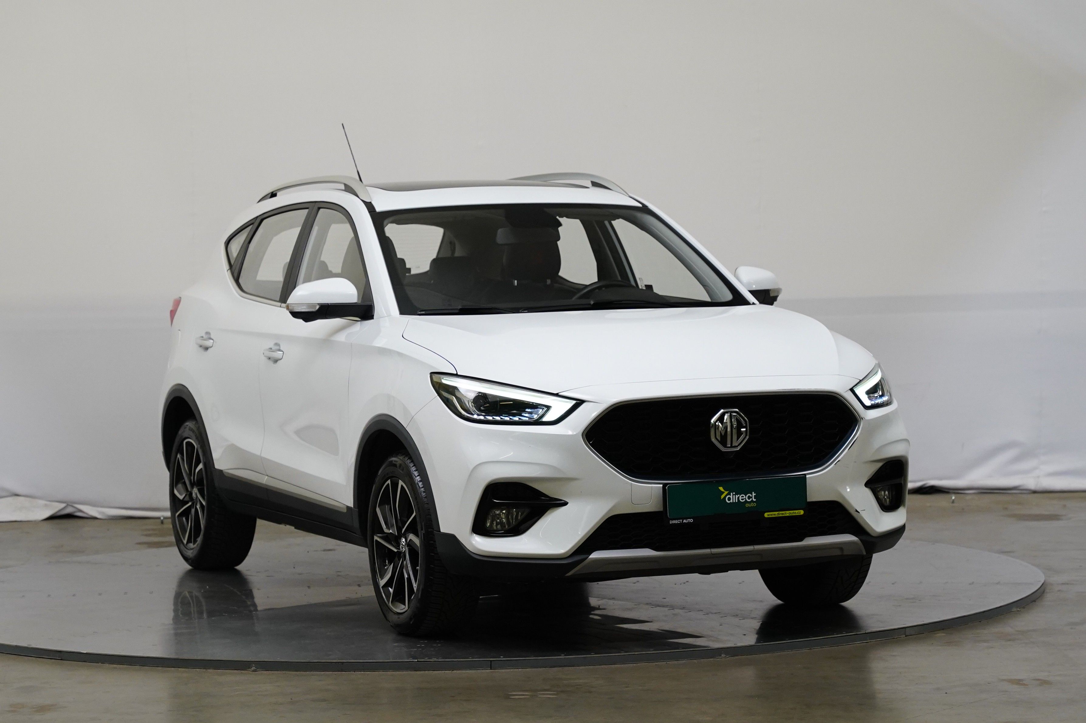 MG ZS, 1.0 TGI 82 kW Exclusive - fotka 2